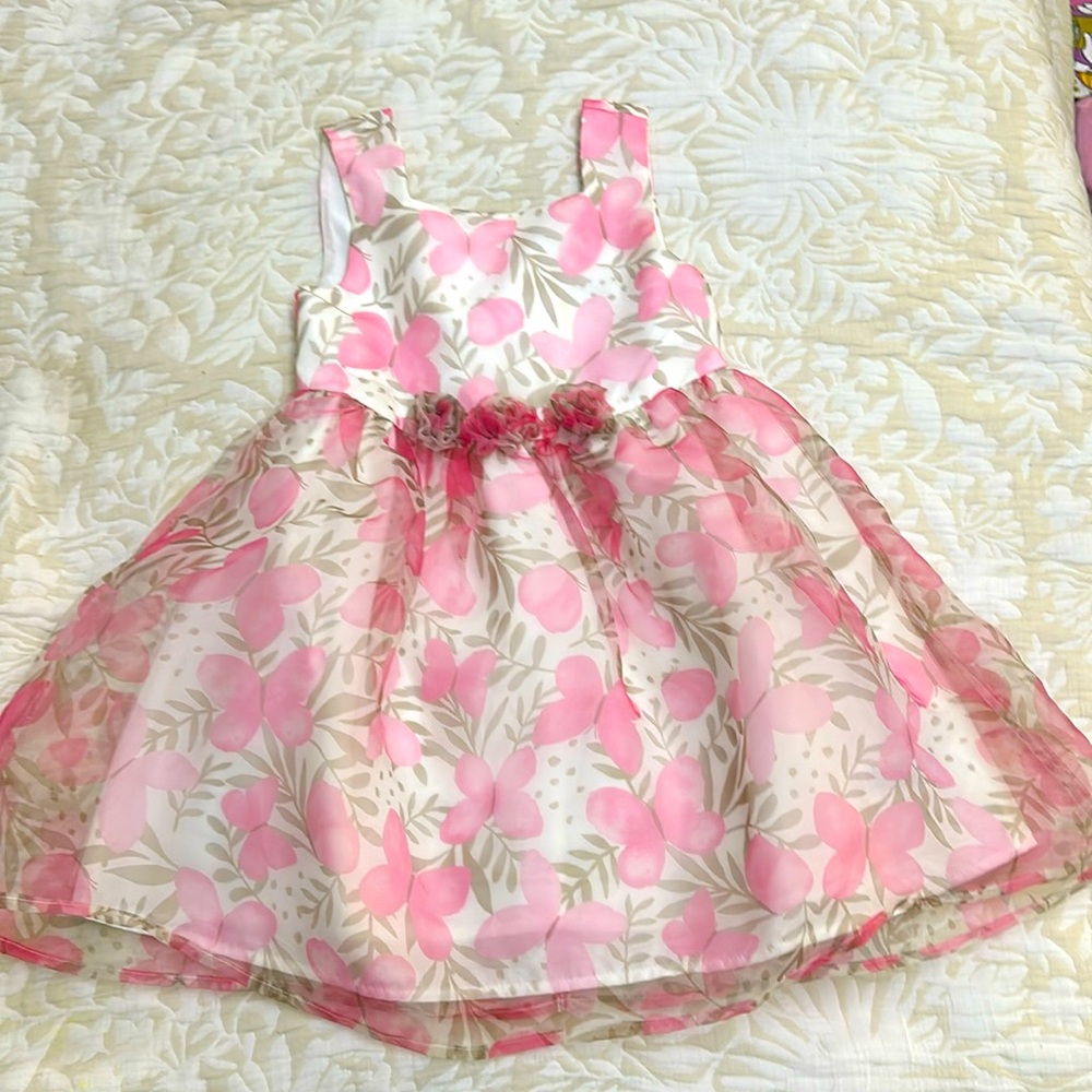 Preowned butterfly print floral dress.